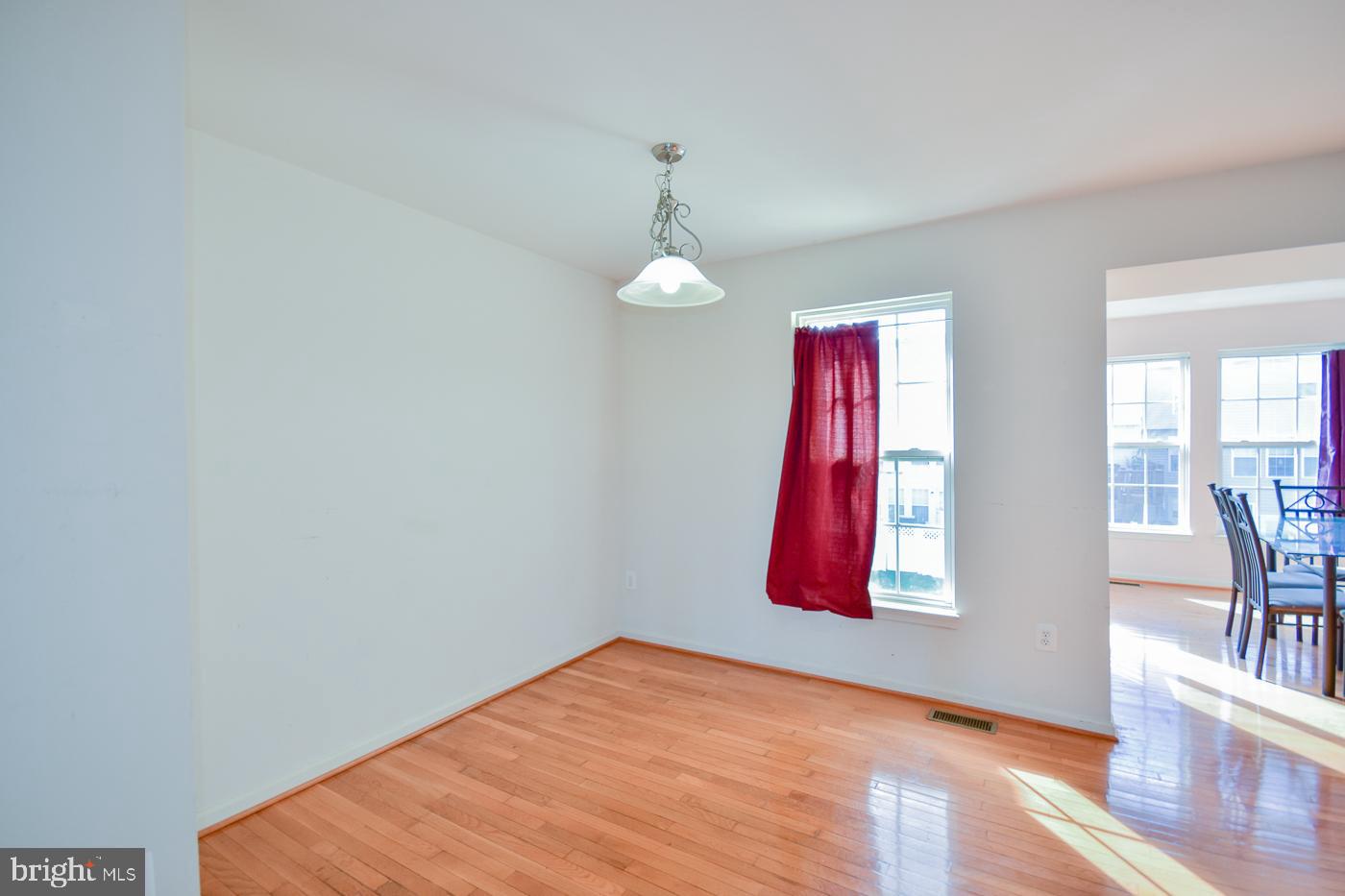 LAKELAND PLACE - Residential