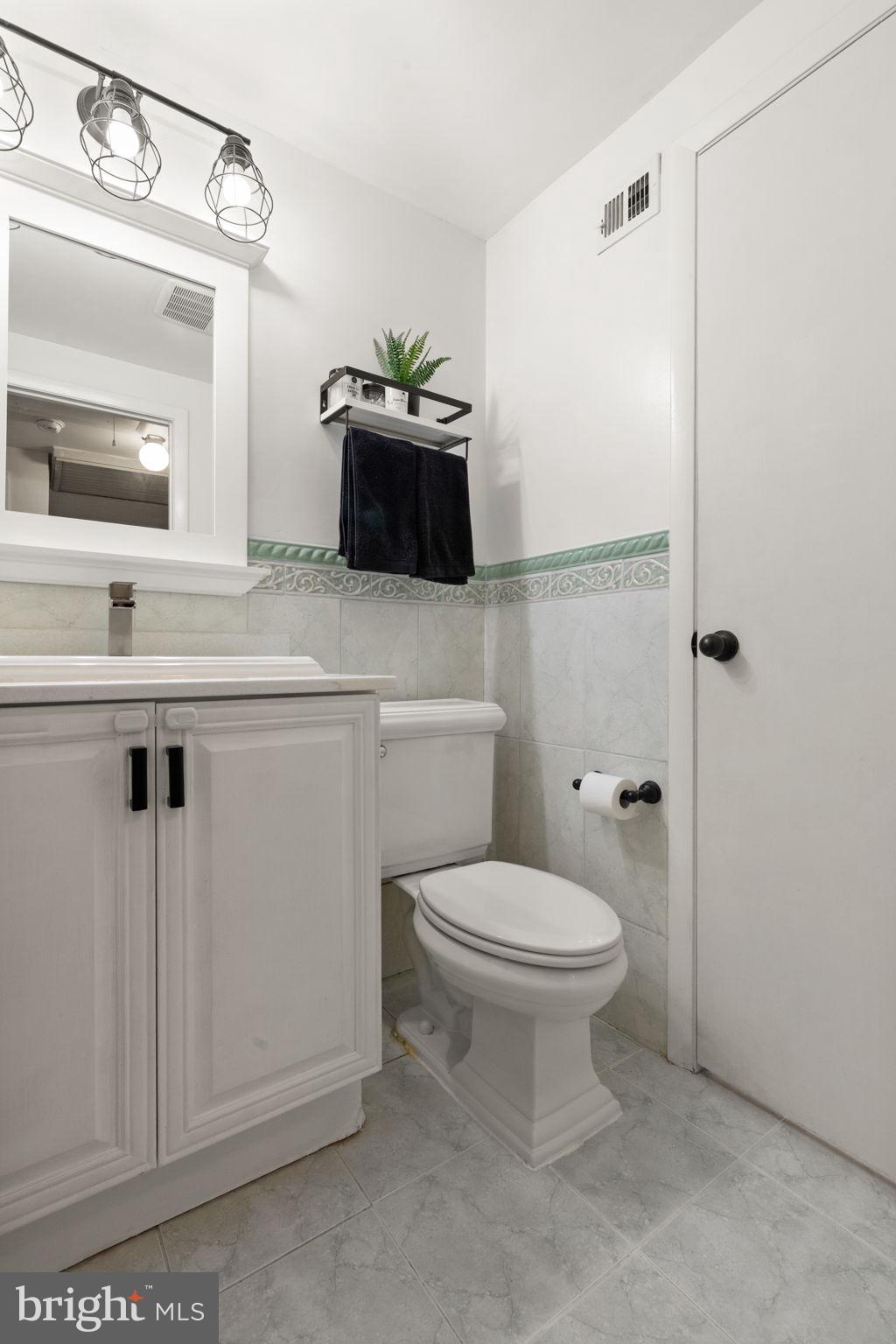 ELIZABETHS LANDING - Residential