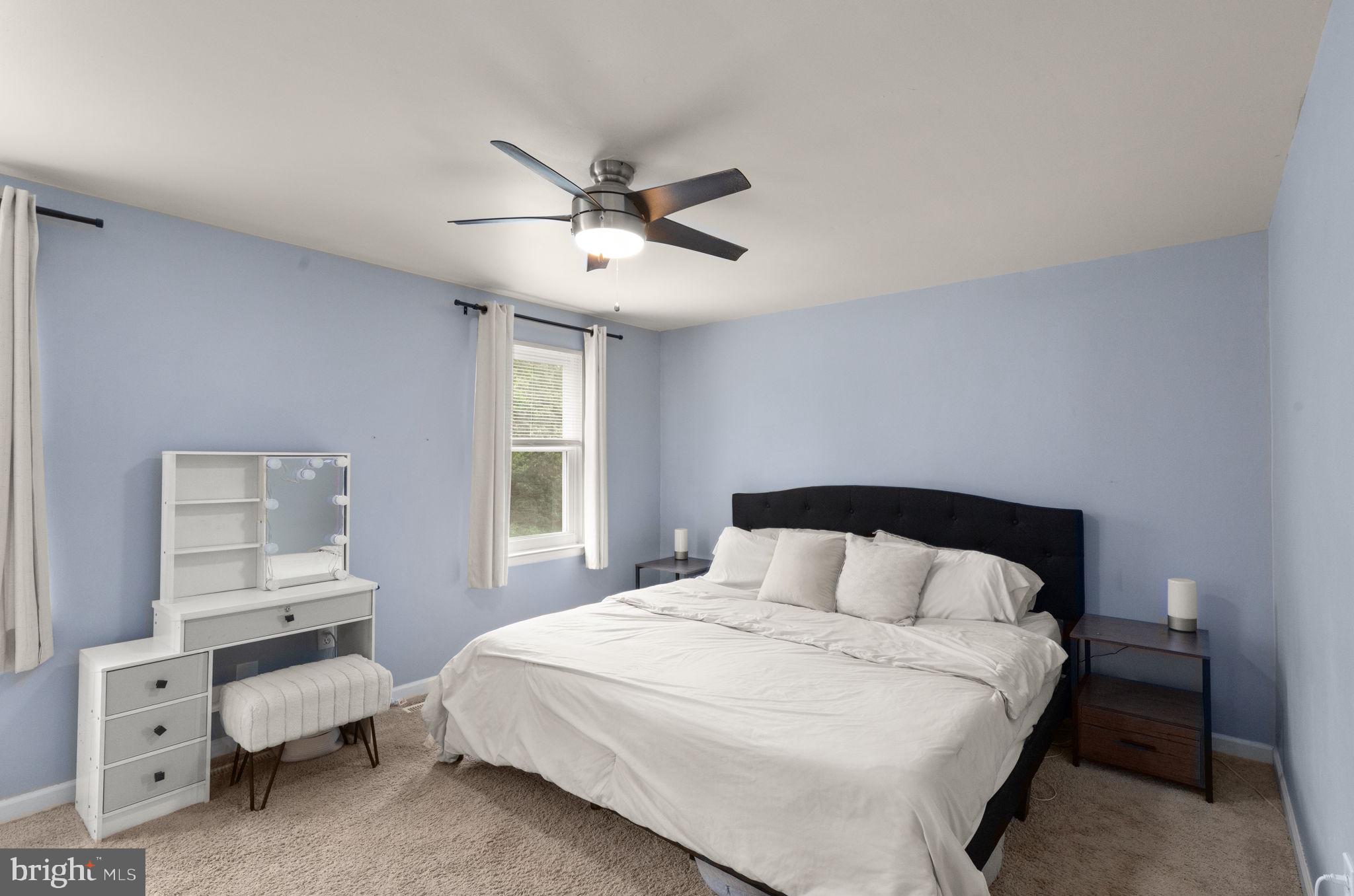 ELIZABETHS LANDING - Residential