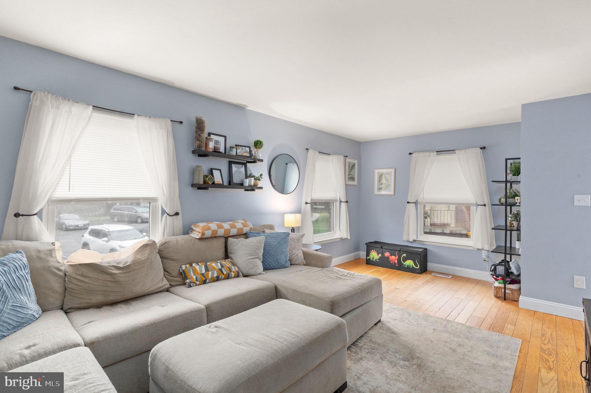 ELIZABETHS LANDING - Residential