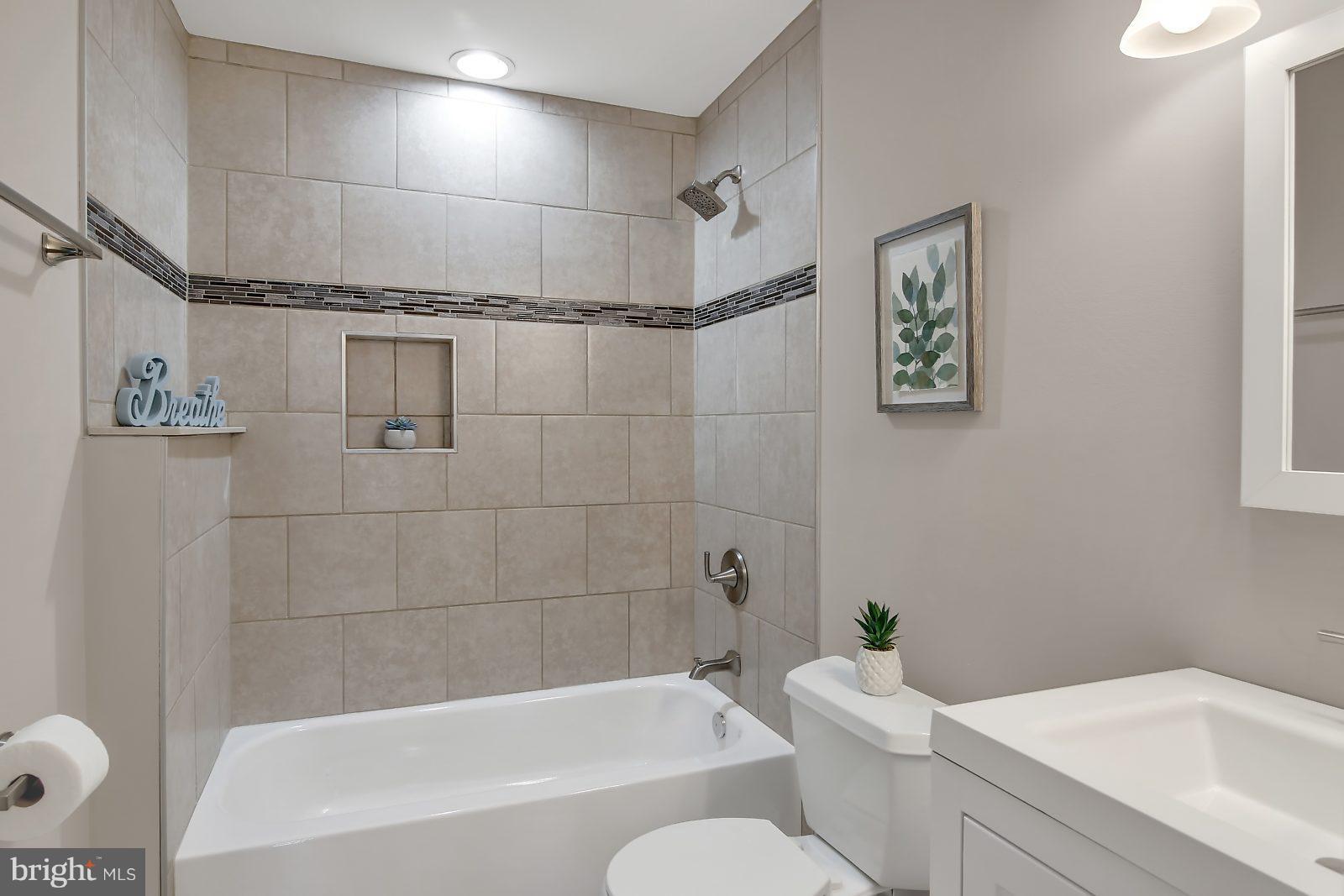 CANTON HISTORIC DISTRICT - Residential Lease