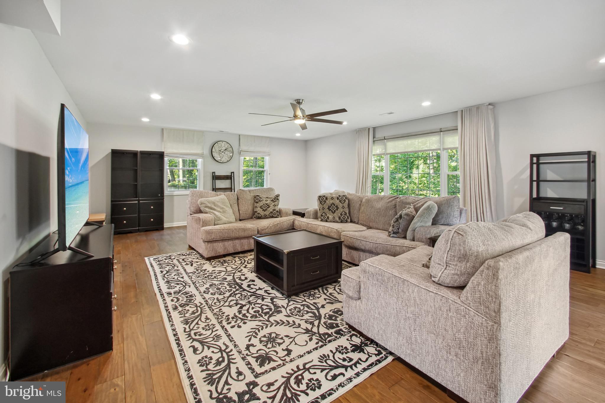 POINTER RIDGE AT COLLINGTON - Residential