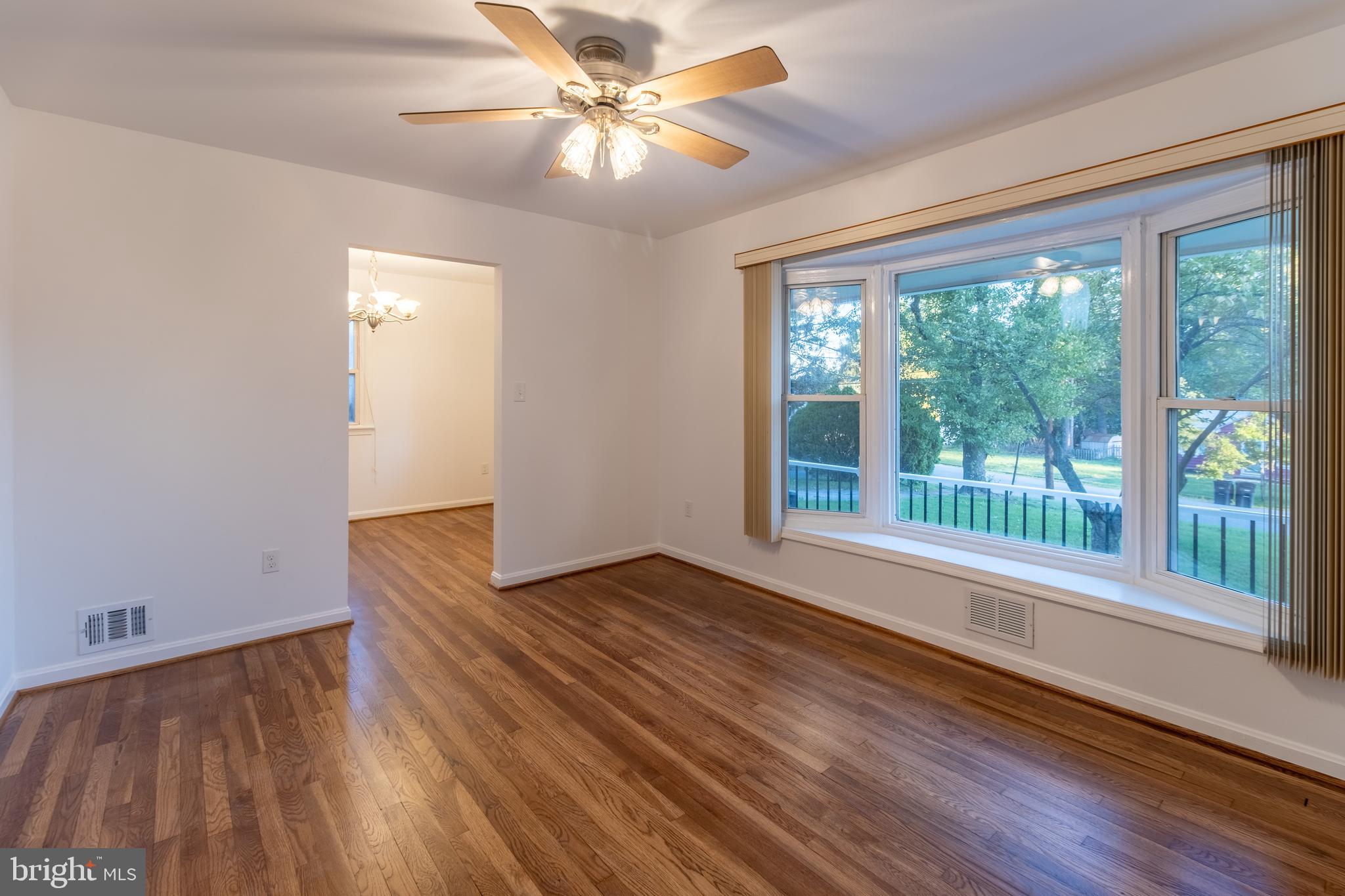 RIVERDALE GARDENS - Residential Lease