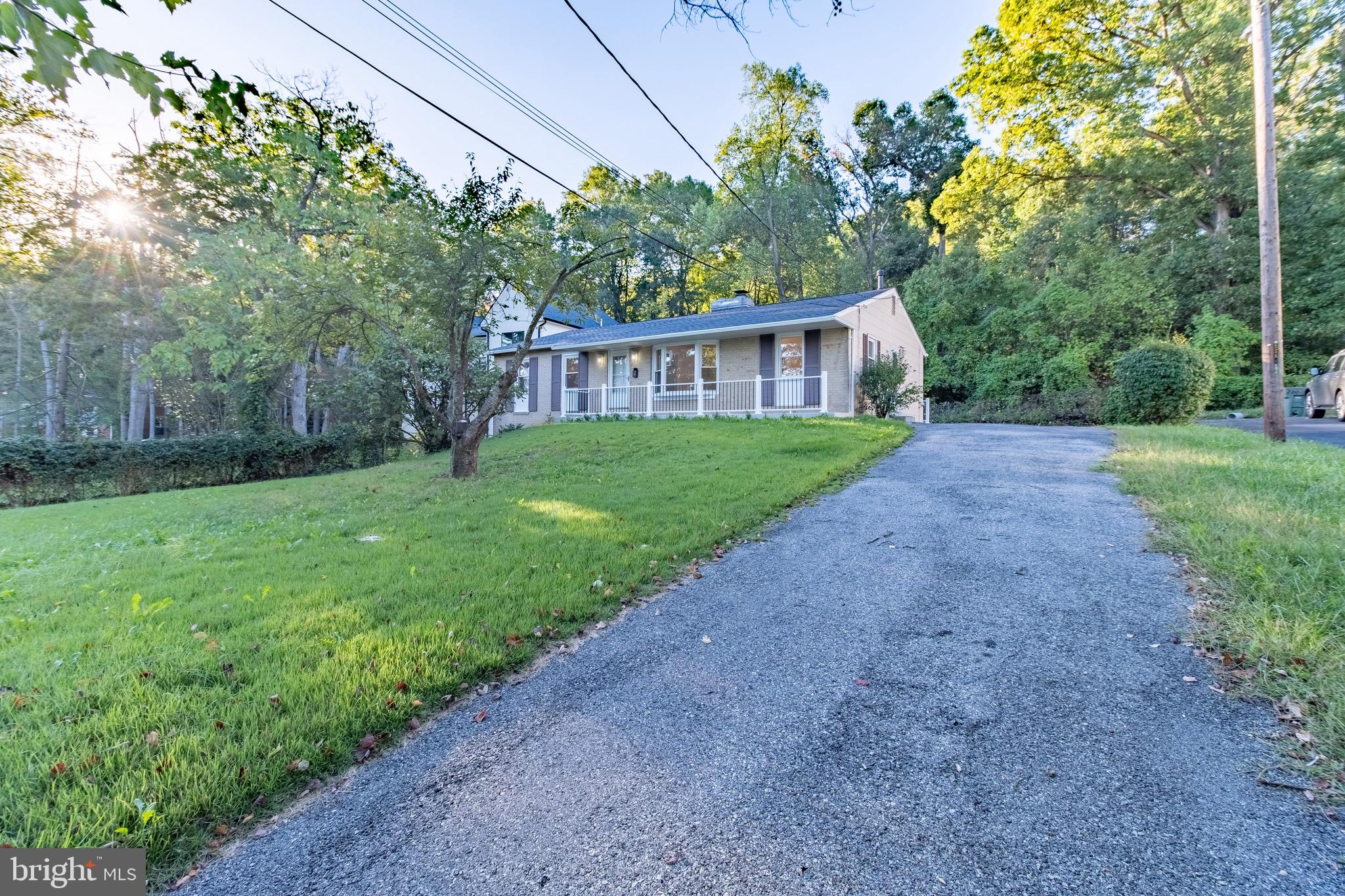 RIVERDALE GARDENS - Residential Lease