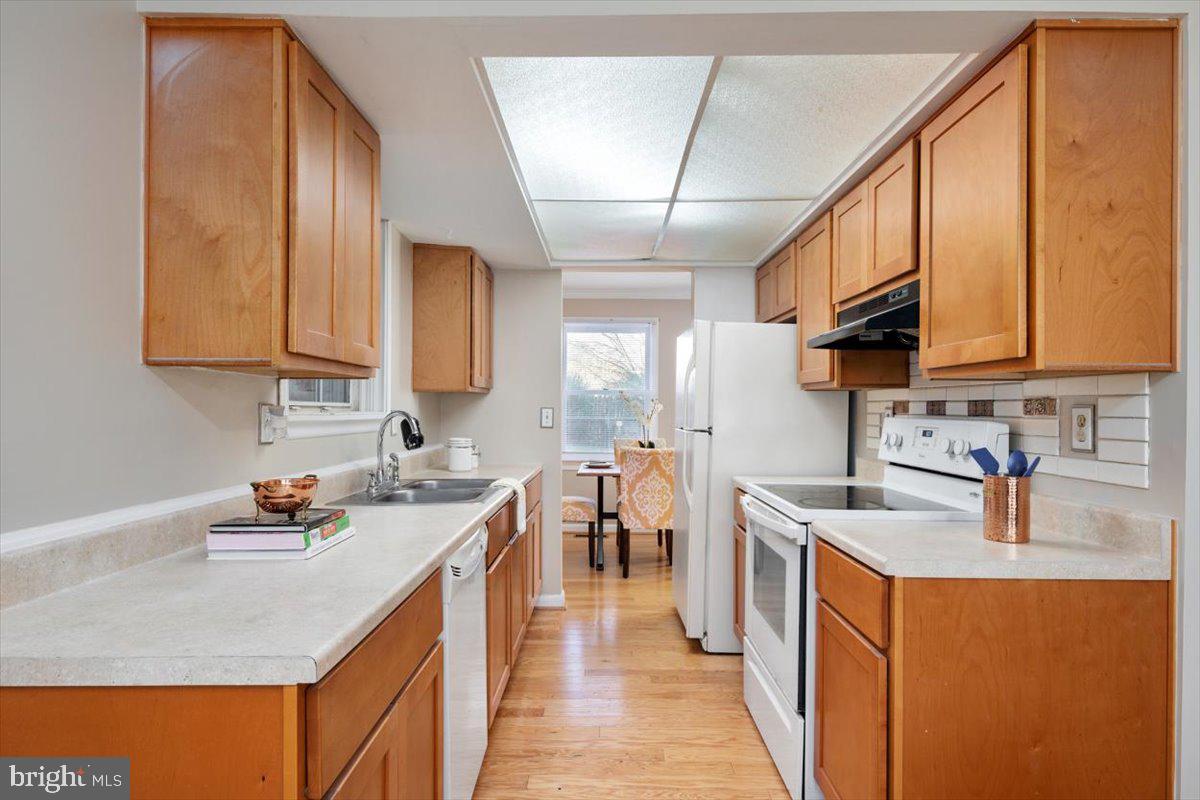 STONEY RIDGE FARM - Residential