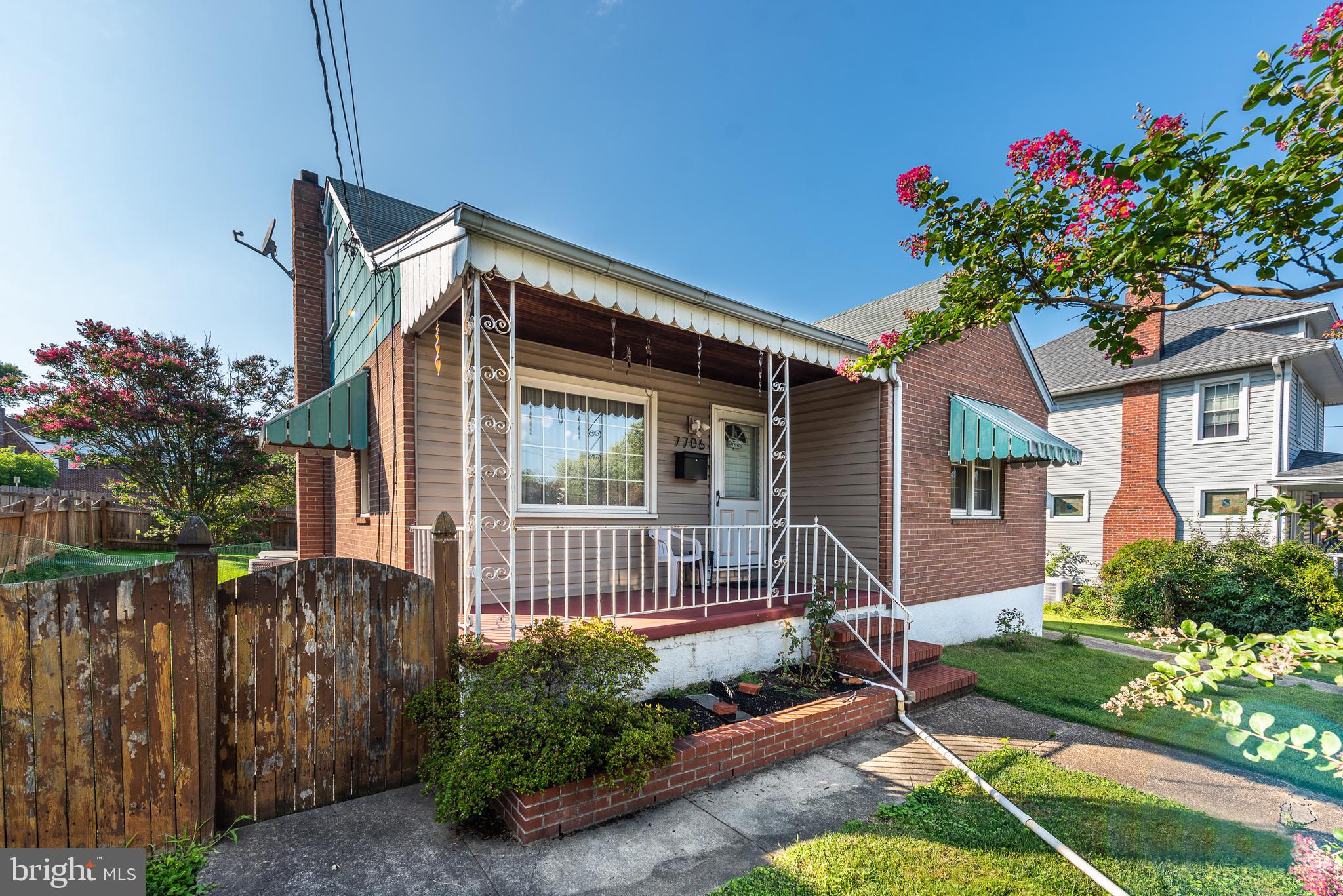 TAYLOR HEIGHTS - Residential