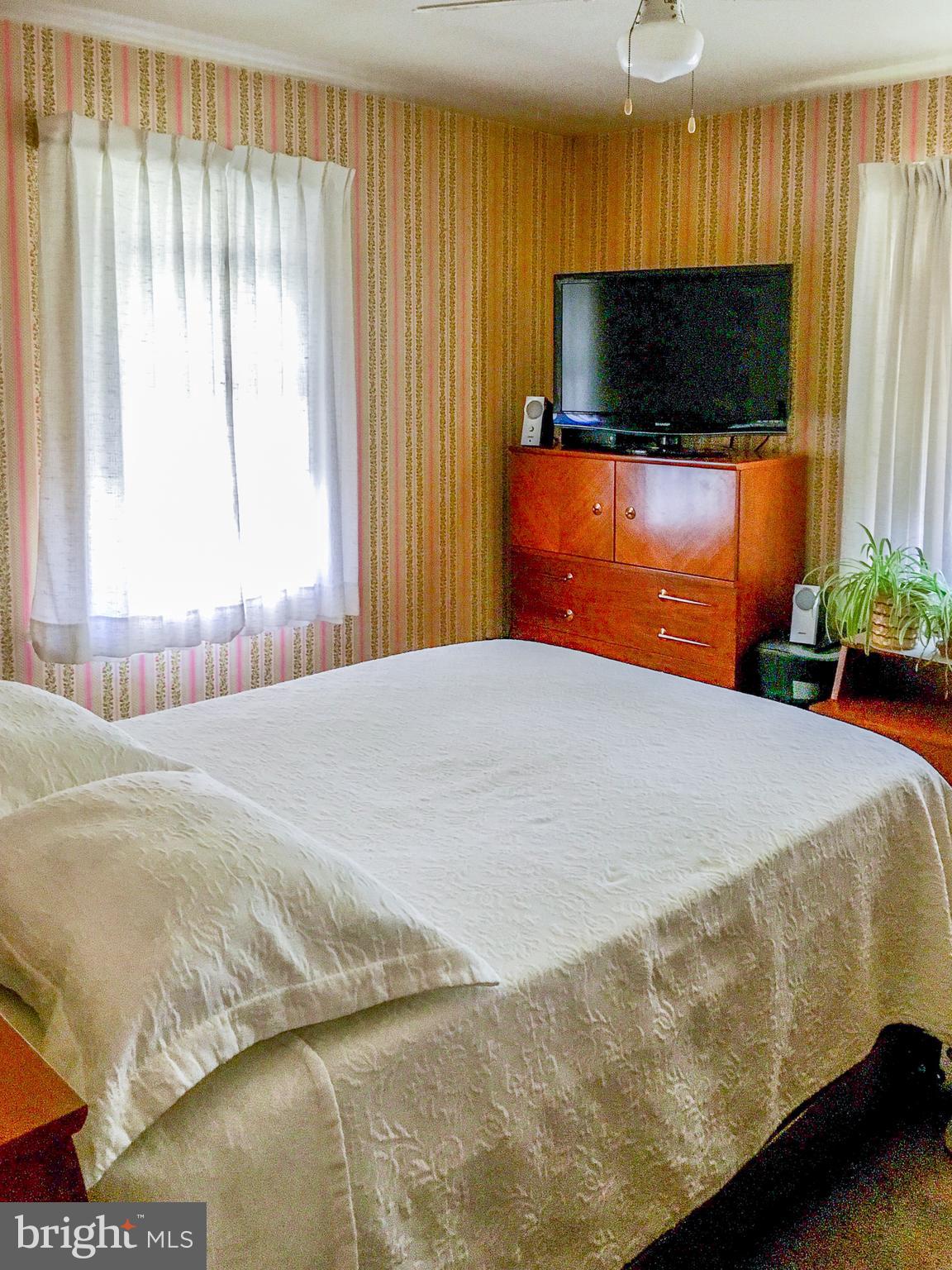 TAYLOR HEIGHTS - Residential