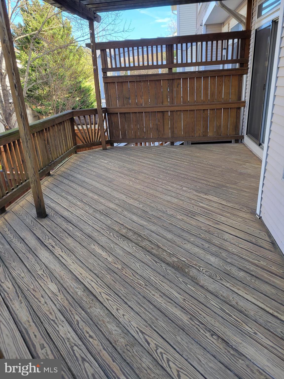 ASHBURN VILLAGE - Residential Lease