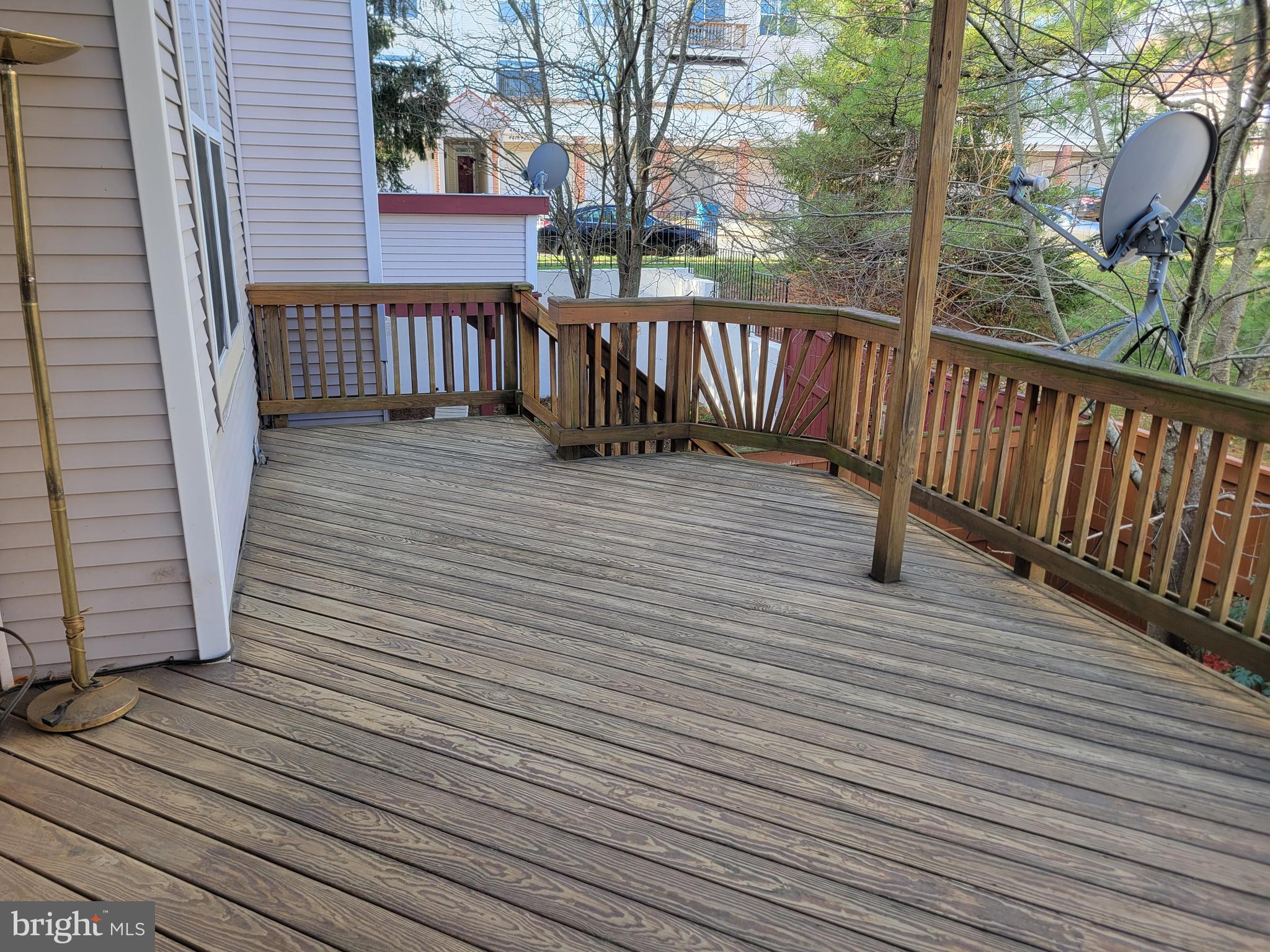 ASHBURN VILLAGE - Residential Lease