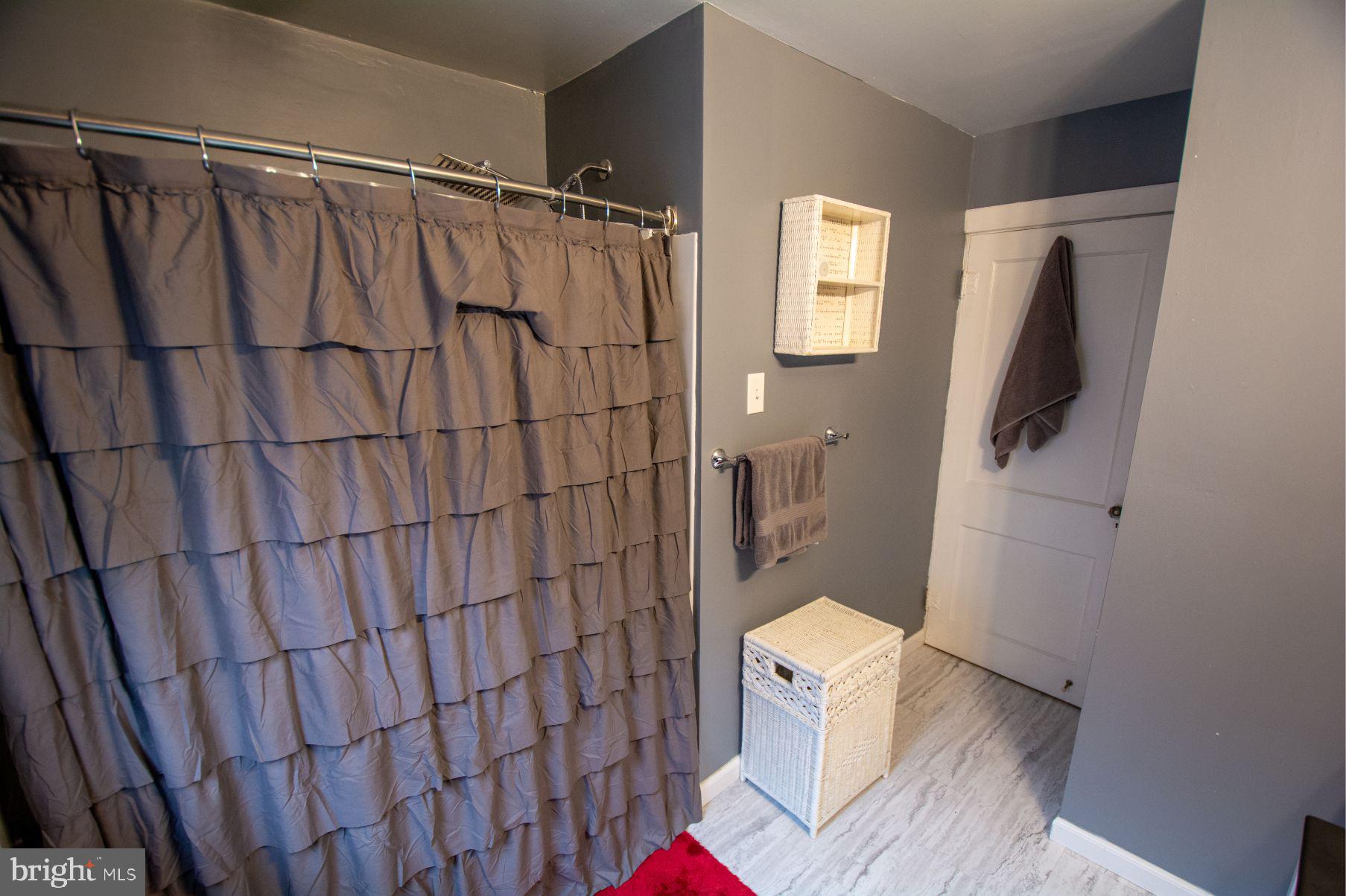 ALLISON HILL - Residential