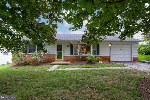 Photo of 161 HOSTETTER LN, LANCASTER, PA 17602 (MLS # PALA2040228)