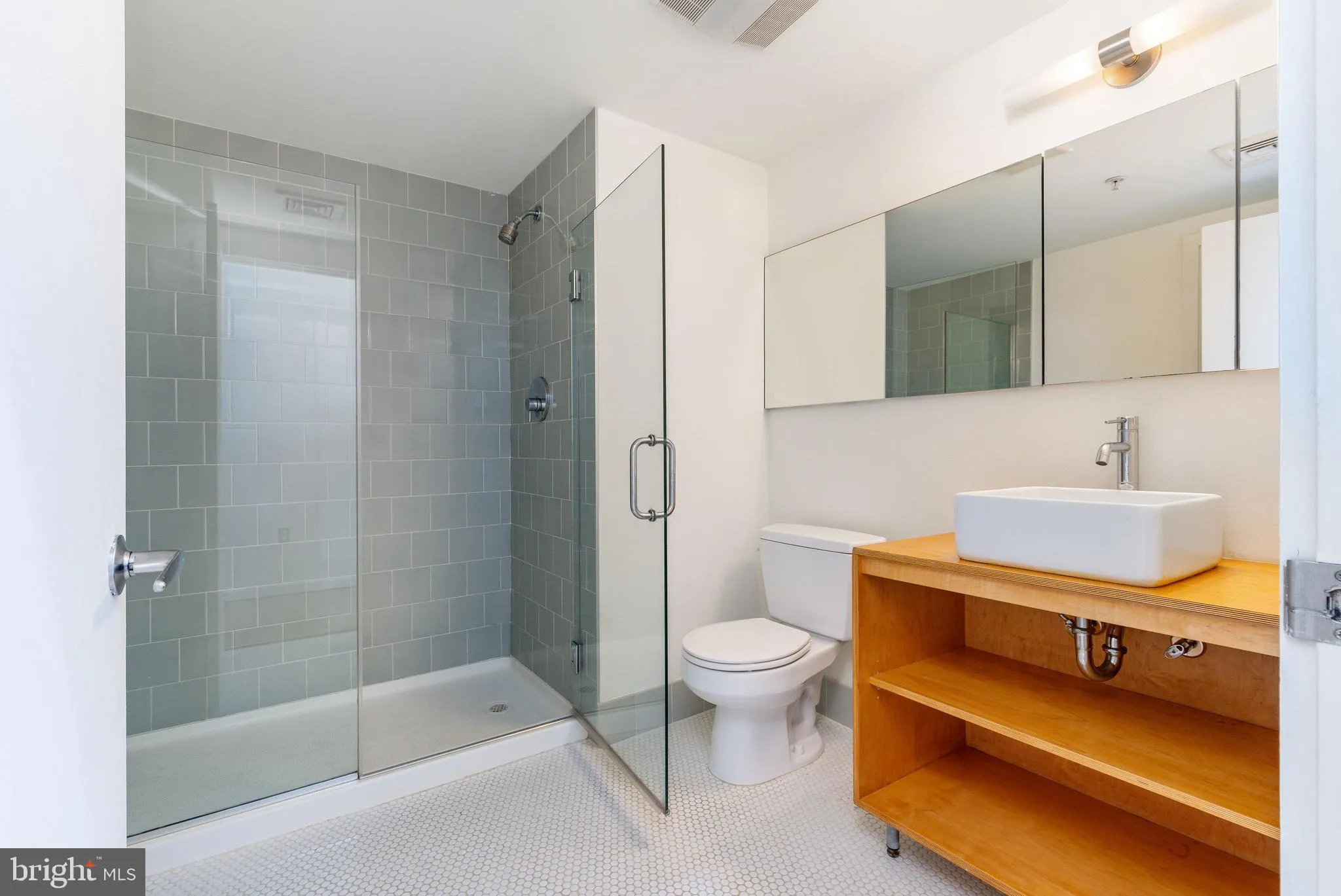 Philadelphia, Pennsylvania 19125, United States, 1 Bedroom Bedrooms, ,1 BathroomBathrooms,Residential,Active,113909