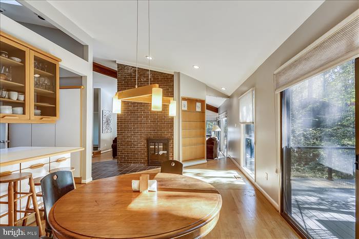 RESTON - Residential