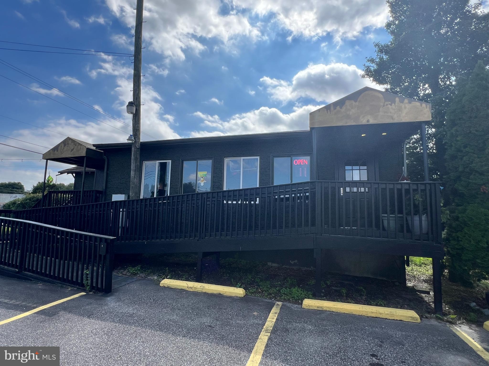 38188 DUPONT BOULEVARD