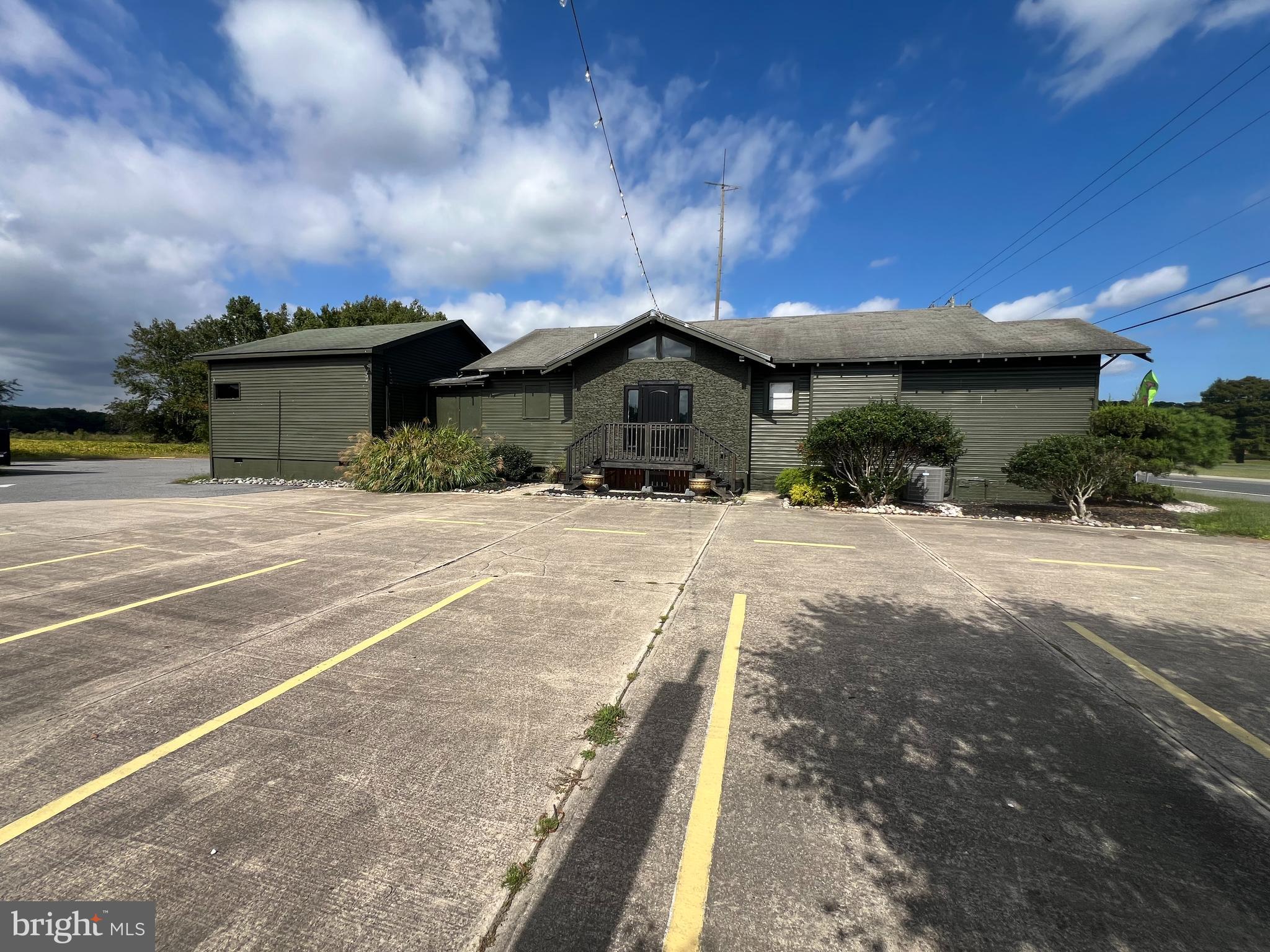 38188 DUPONT BOULEVARD