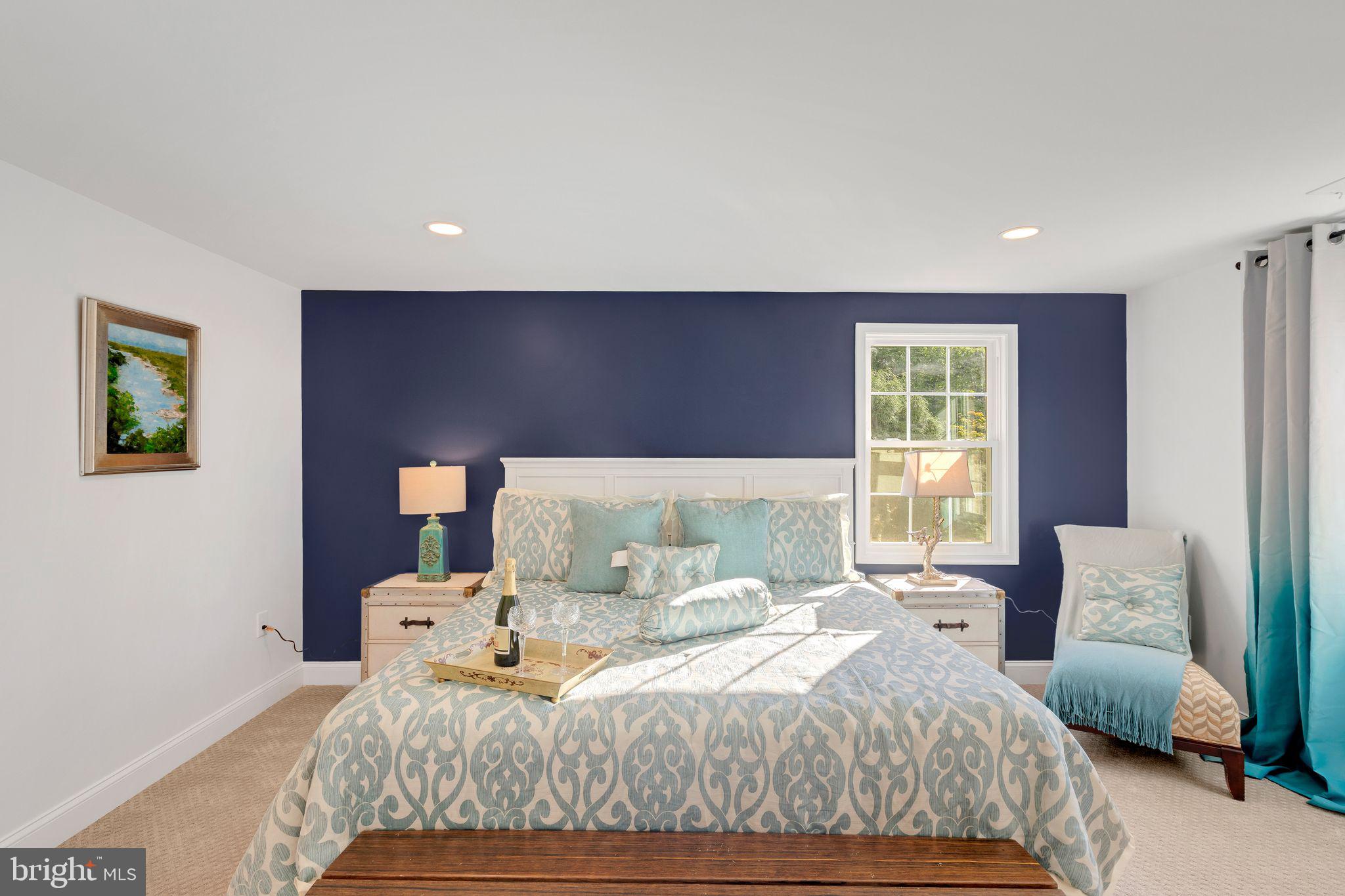 WHETSTONE - Residential