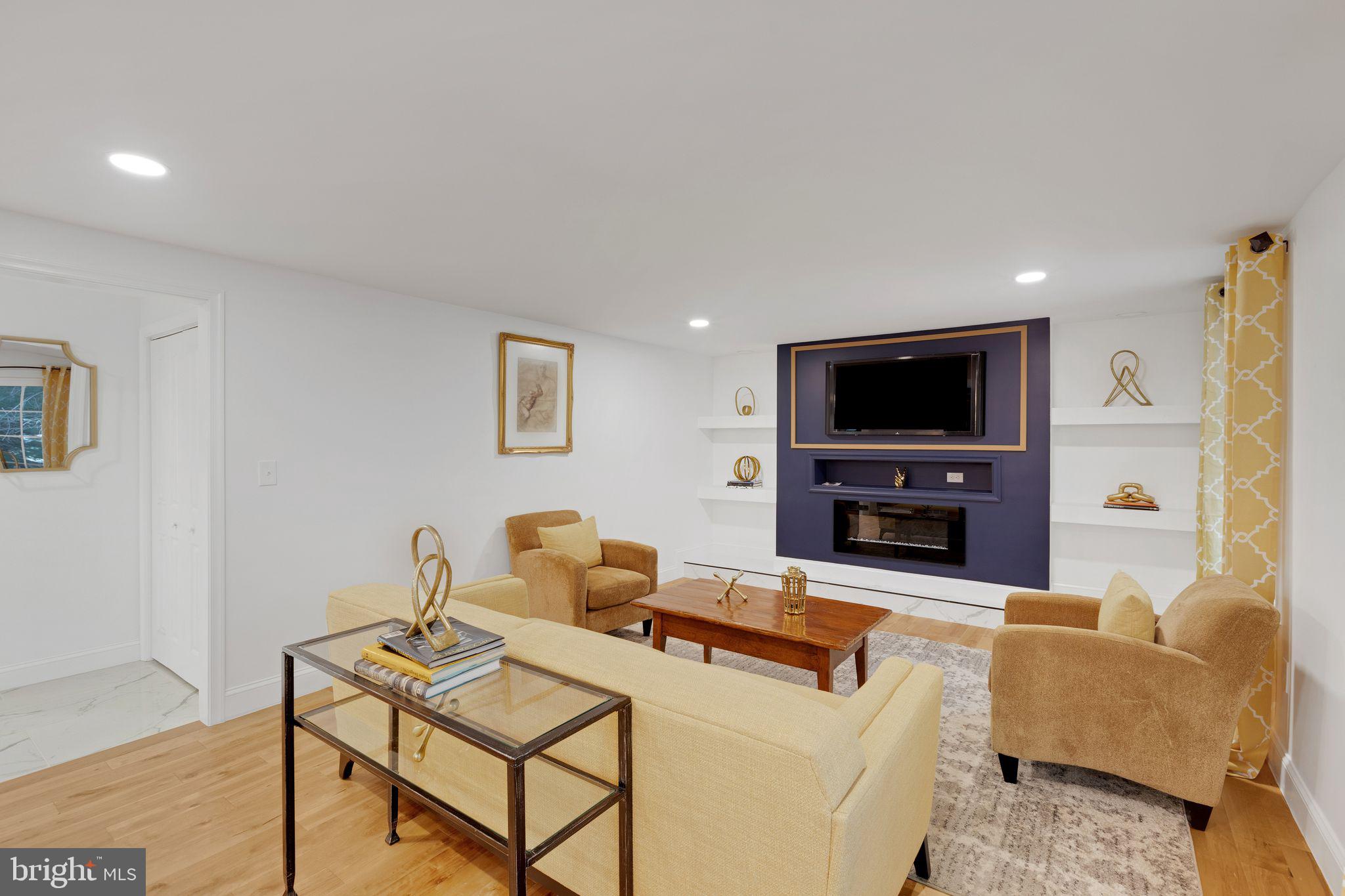 WHETSTONE - Residential