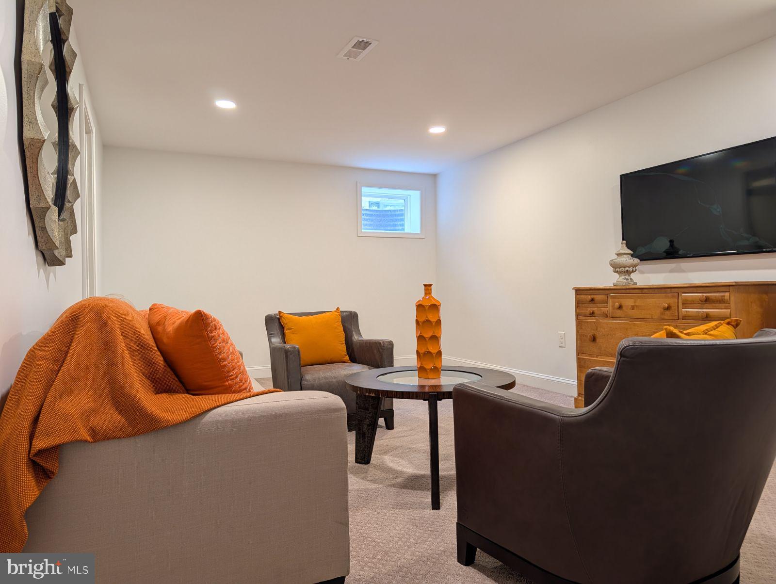 WHETSTONE - Residential
