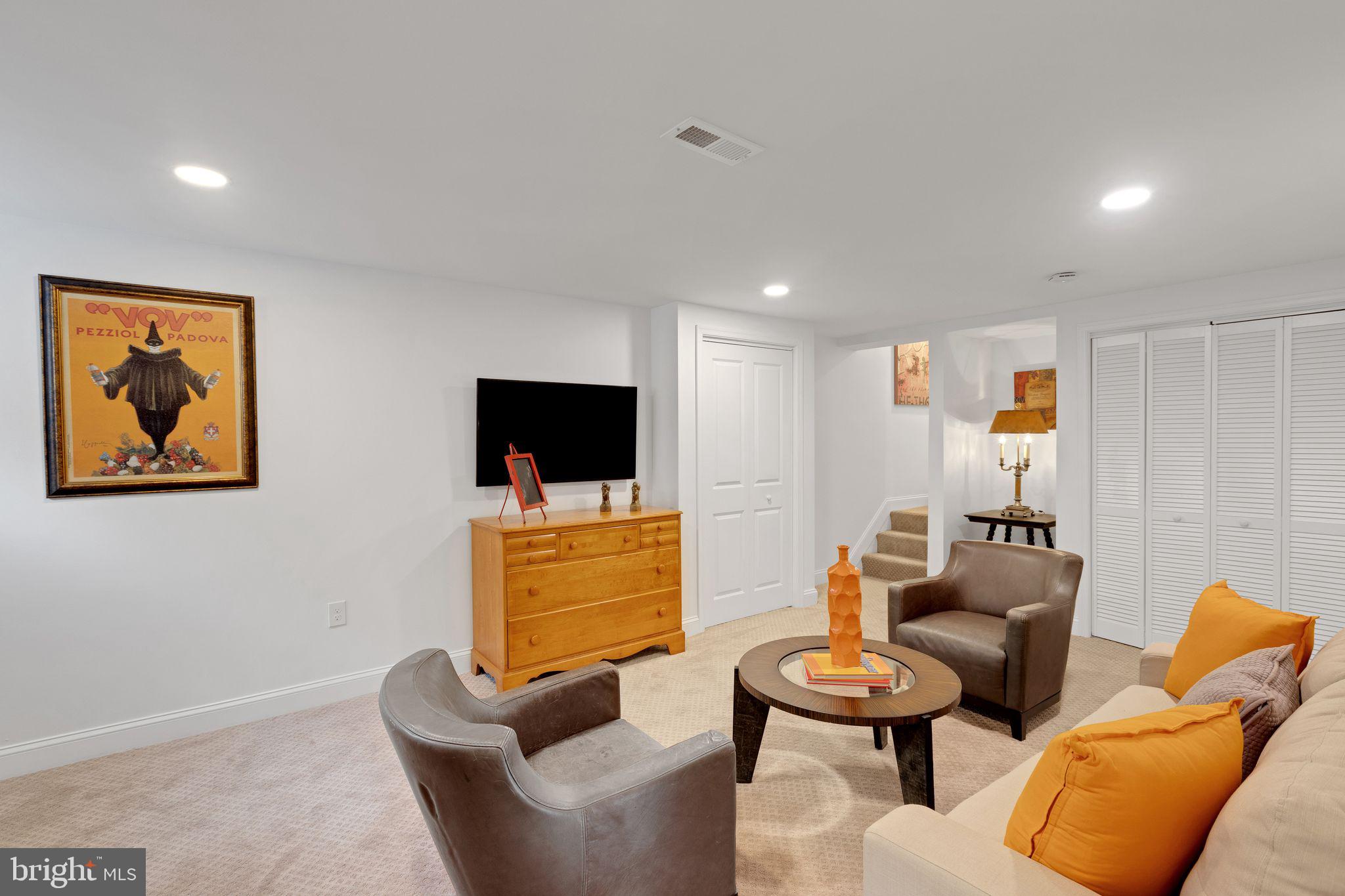 WHETSTONE - Residential
