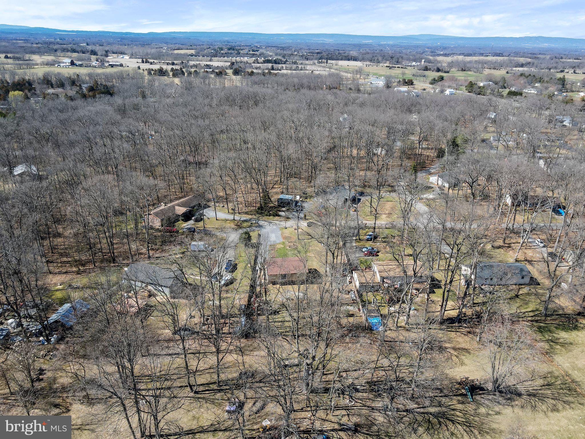 SHADY ACRES - Residential