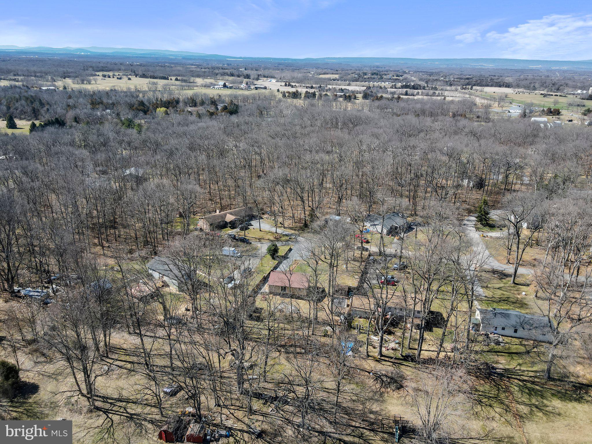 SHADY ACRES - Residential