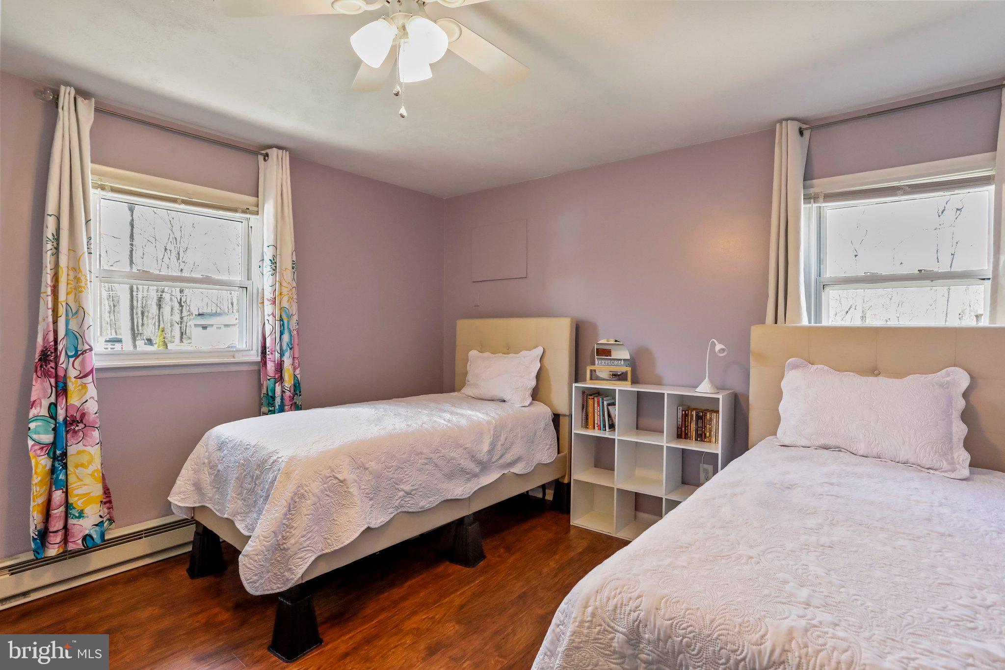 SHADY ACRES - Residential