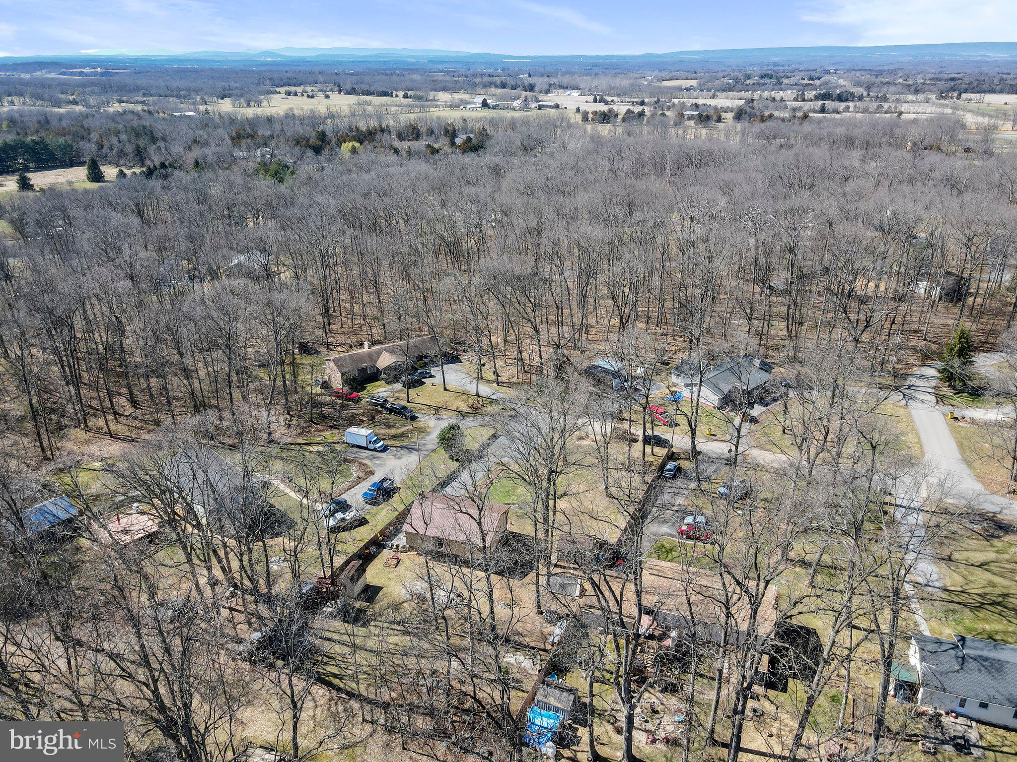 SHADY ACRES - Residential