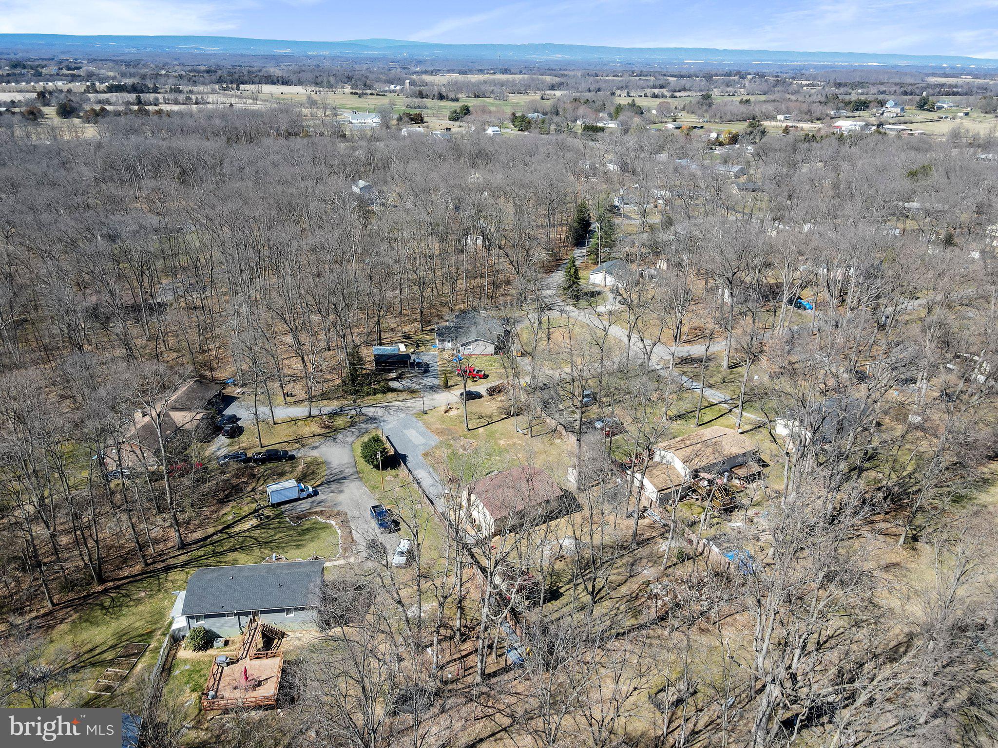 SHADY ACRES - Residential