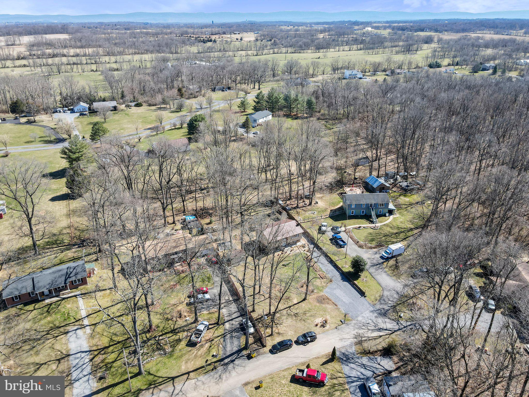 SHADY ACRES - Residential