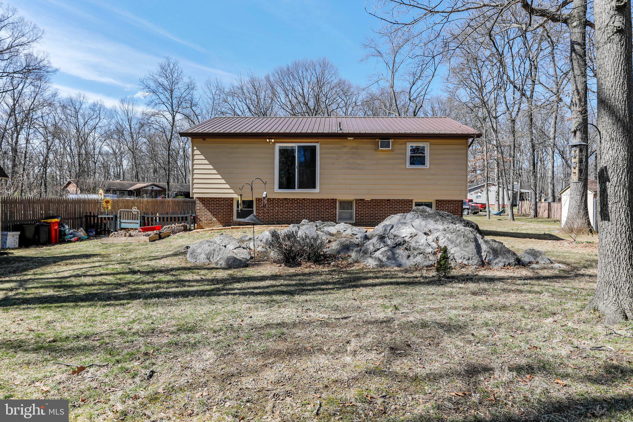 SHADY ACRES - Residential