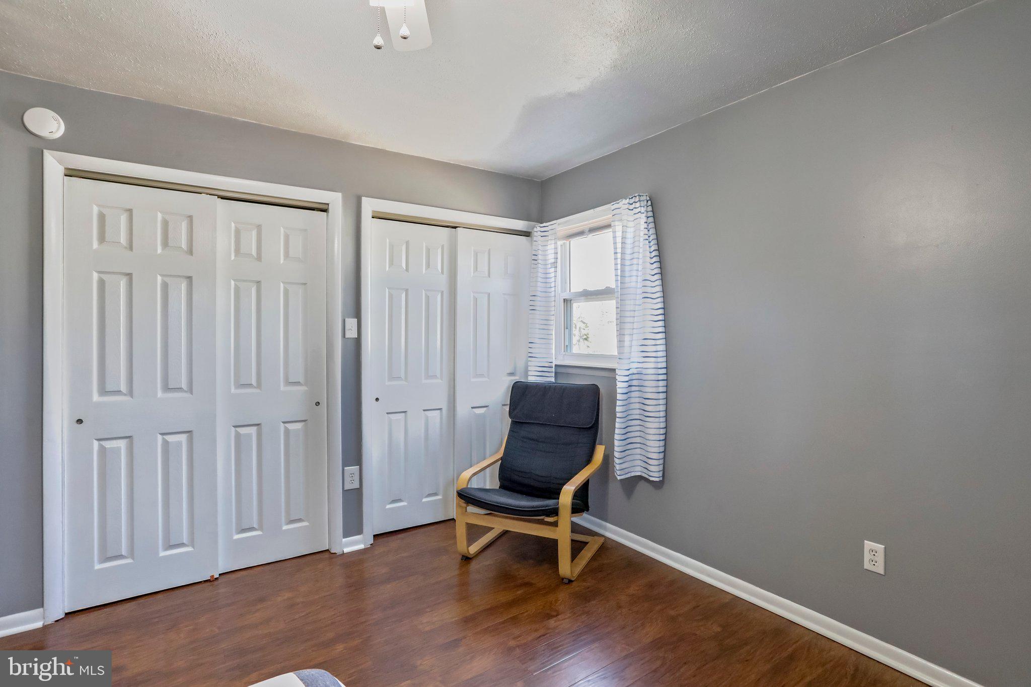 SHADY ACRES - Residential