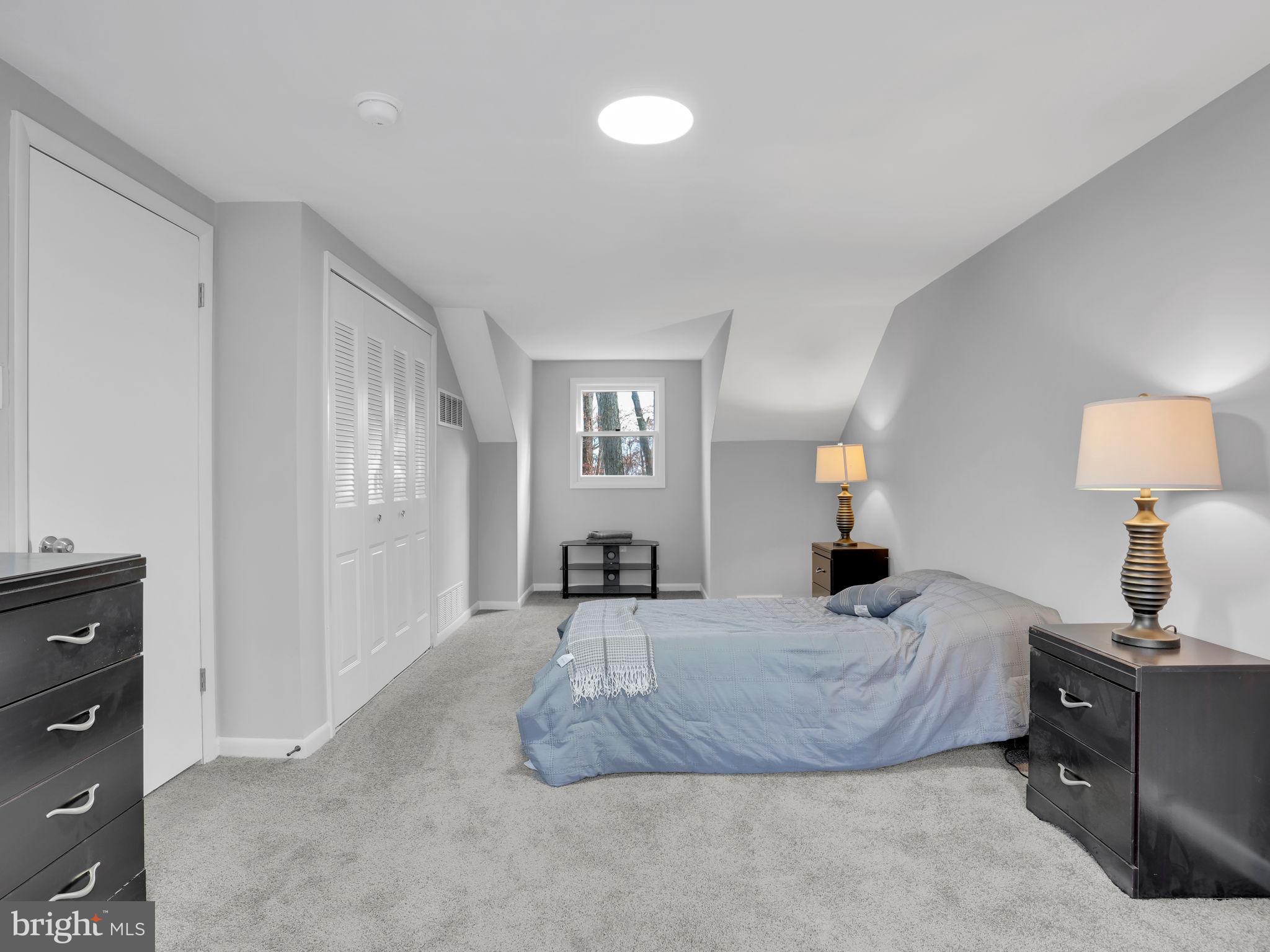 EAST HOPEWELL TWP - Residential