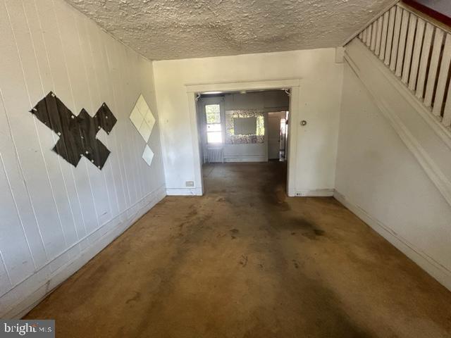 COLD SPRING NEWTOWN - Residential