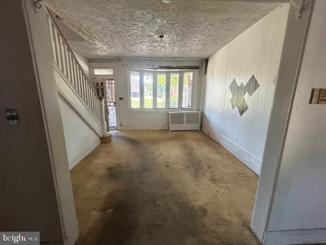 COLD SPRING NEWTOWN - Residential