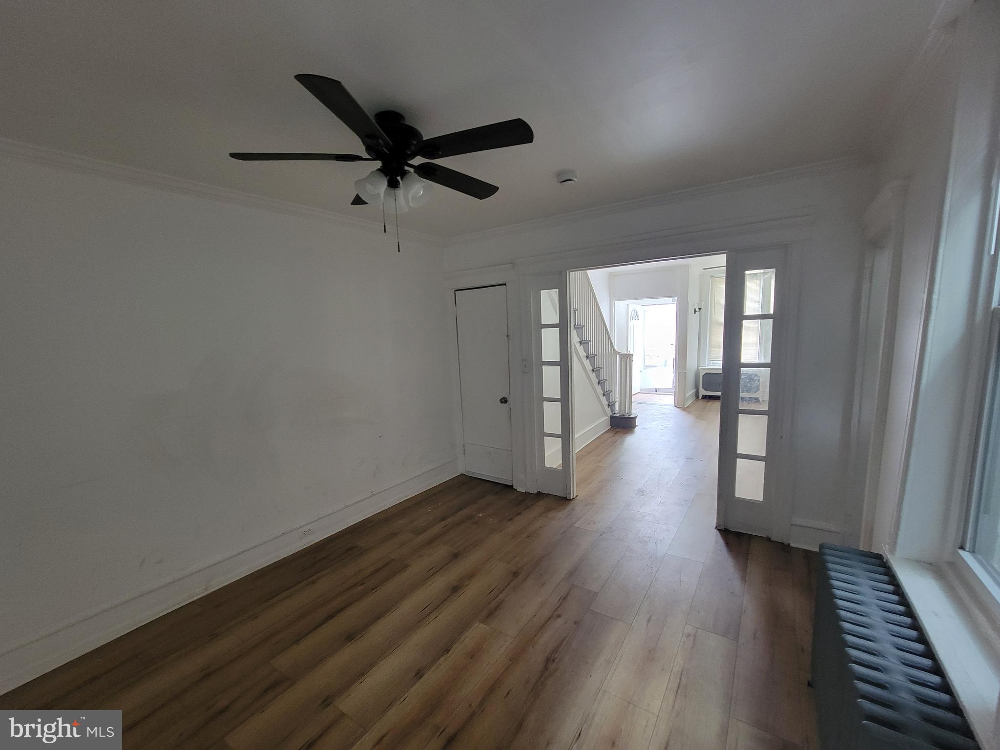 POINT BREEZE - Residential