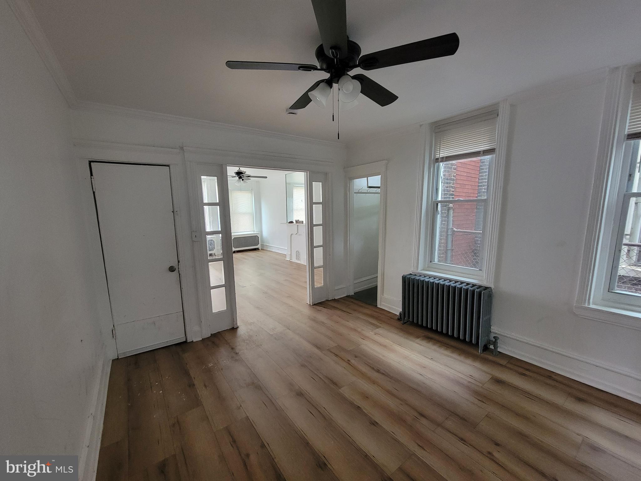 POINT BREEZE - Residential