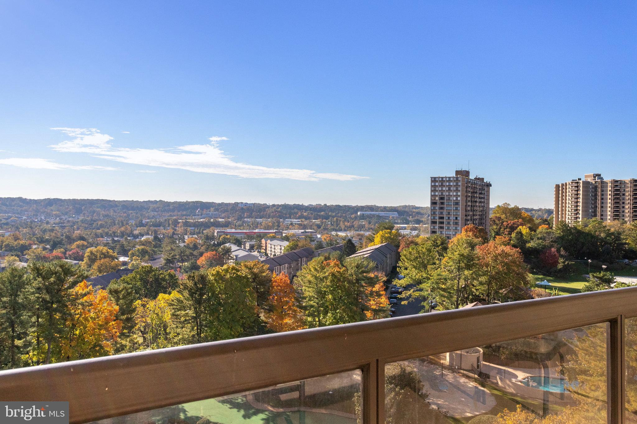 WATERGATE AT LANDMARK - Residential