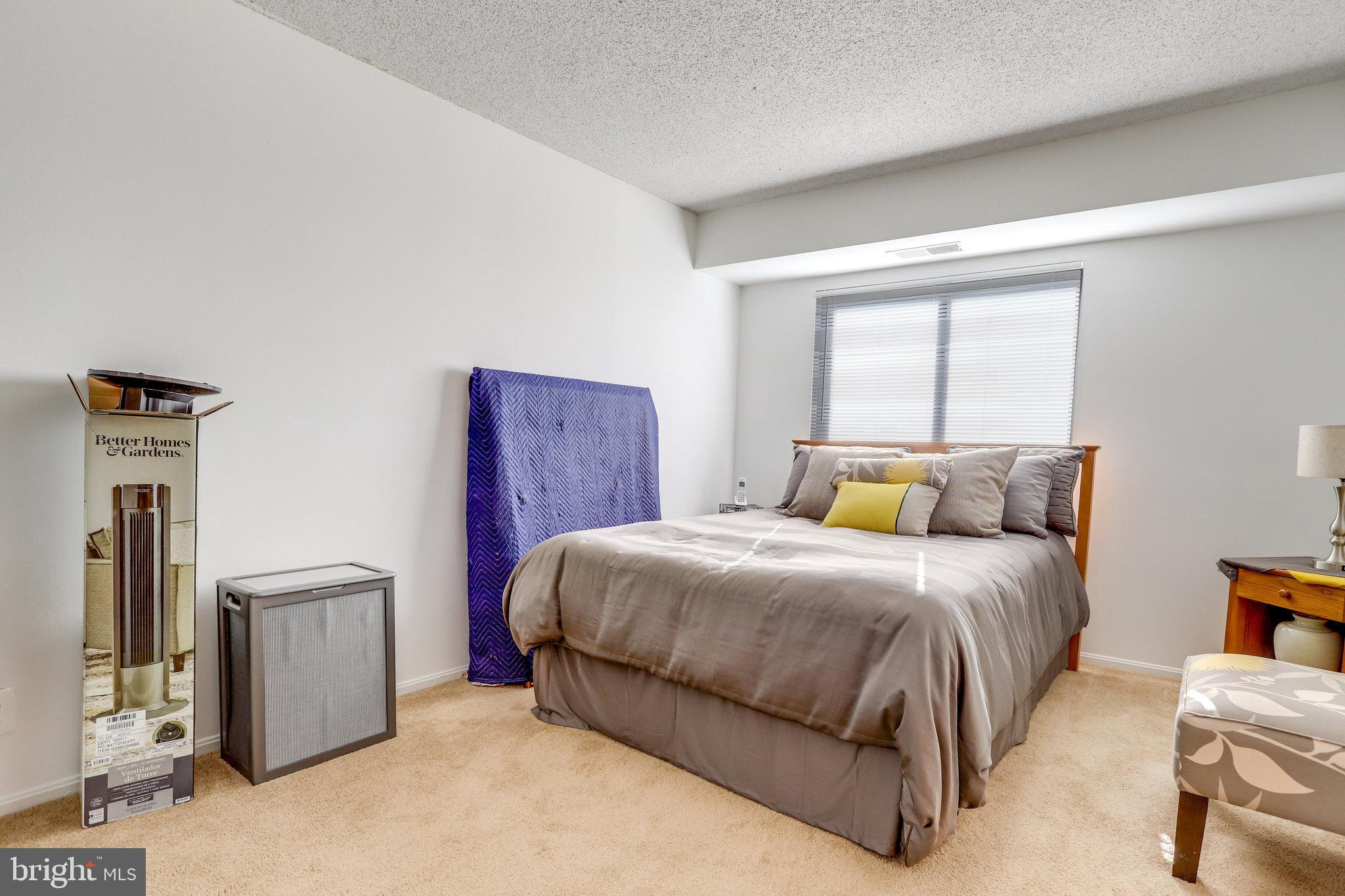 WATERGATE AT LANDMARK - Residential