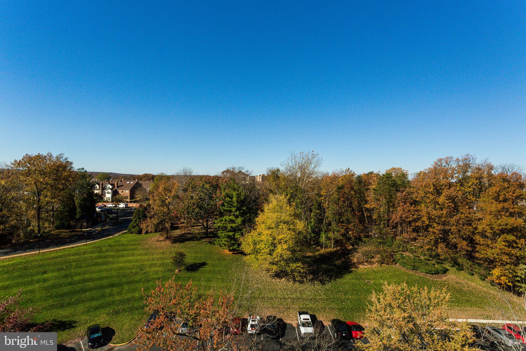 WATERGATE AT LANDMARK - Residential