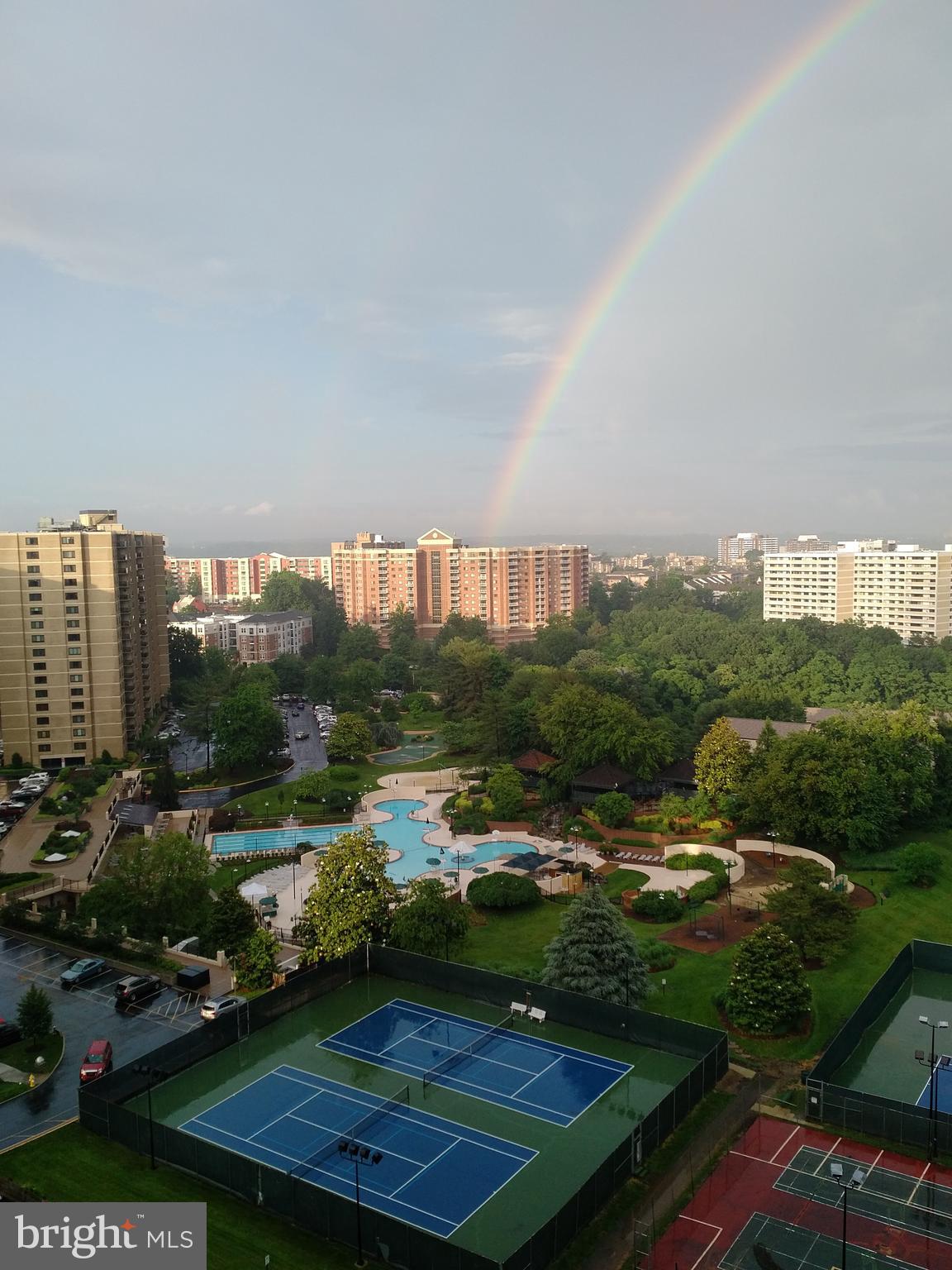 WATERGATE AT LANDMARK - Residential