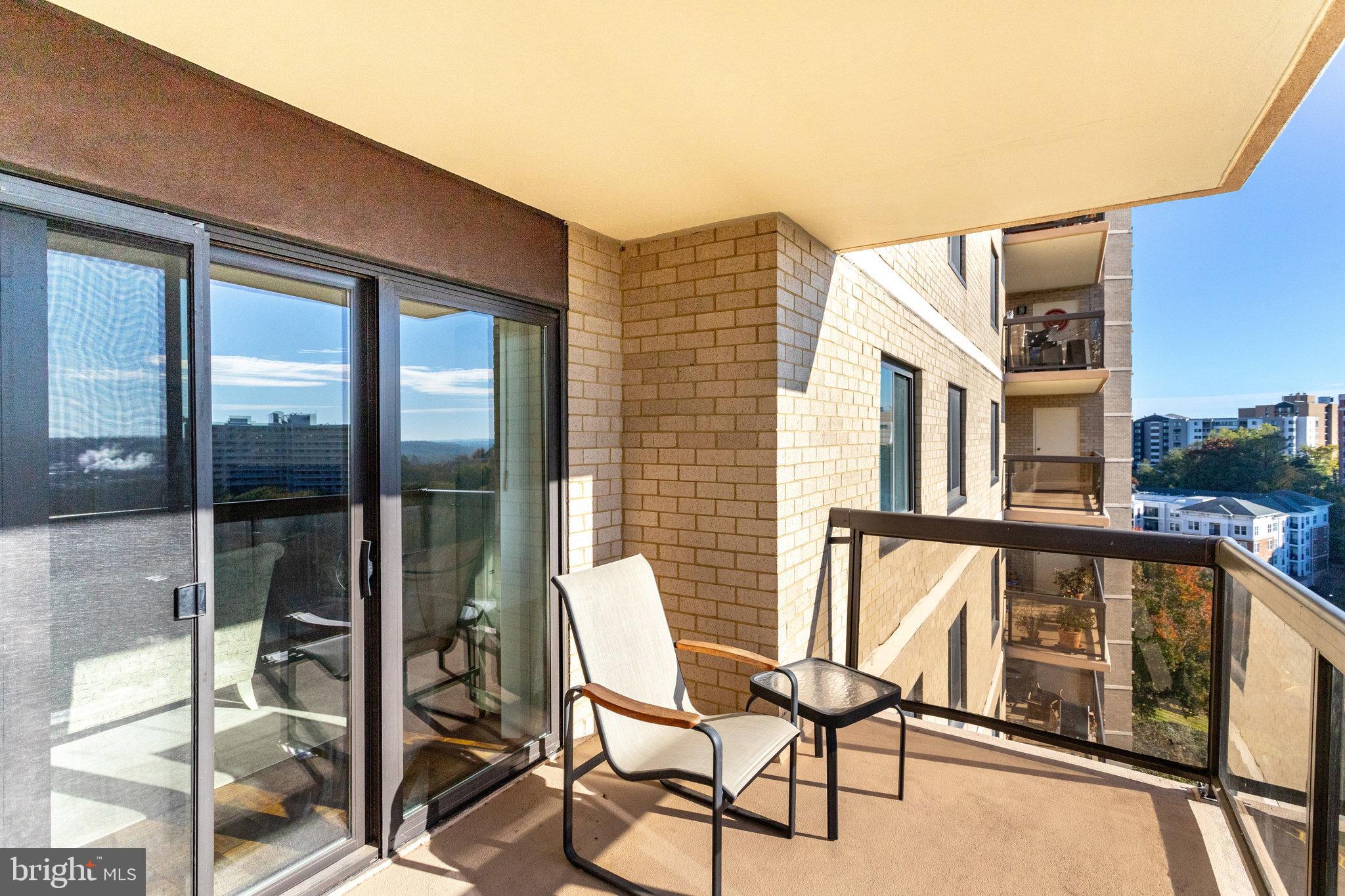 WATERGATE AT LANDMARK - Residential