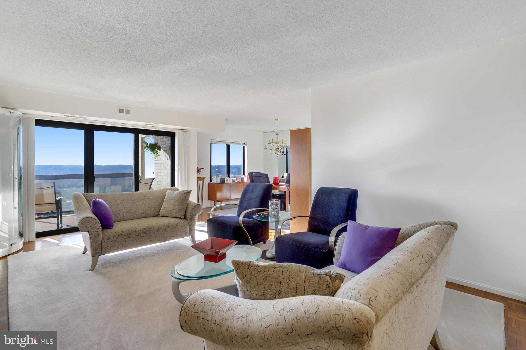 WATERGATE AT LANDMARK - Residential