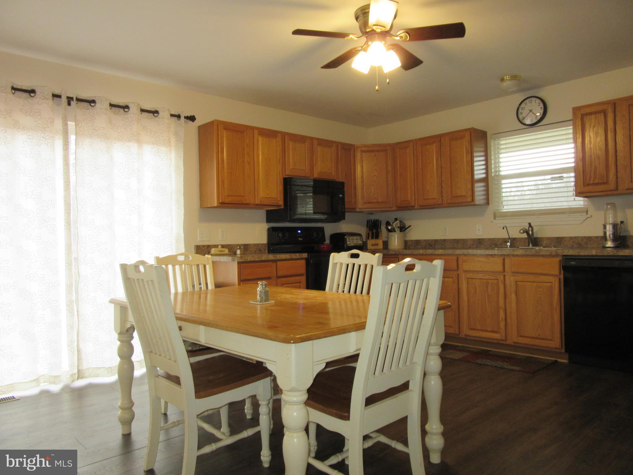 FINEBURG VILLAGE - Residential