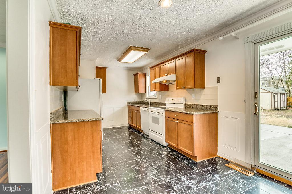 FAIRFIELD - Residential Lease