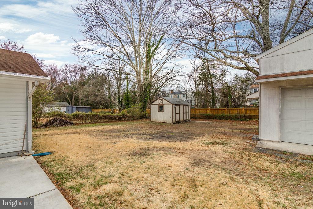 FAIRFIELD - Residential Lease