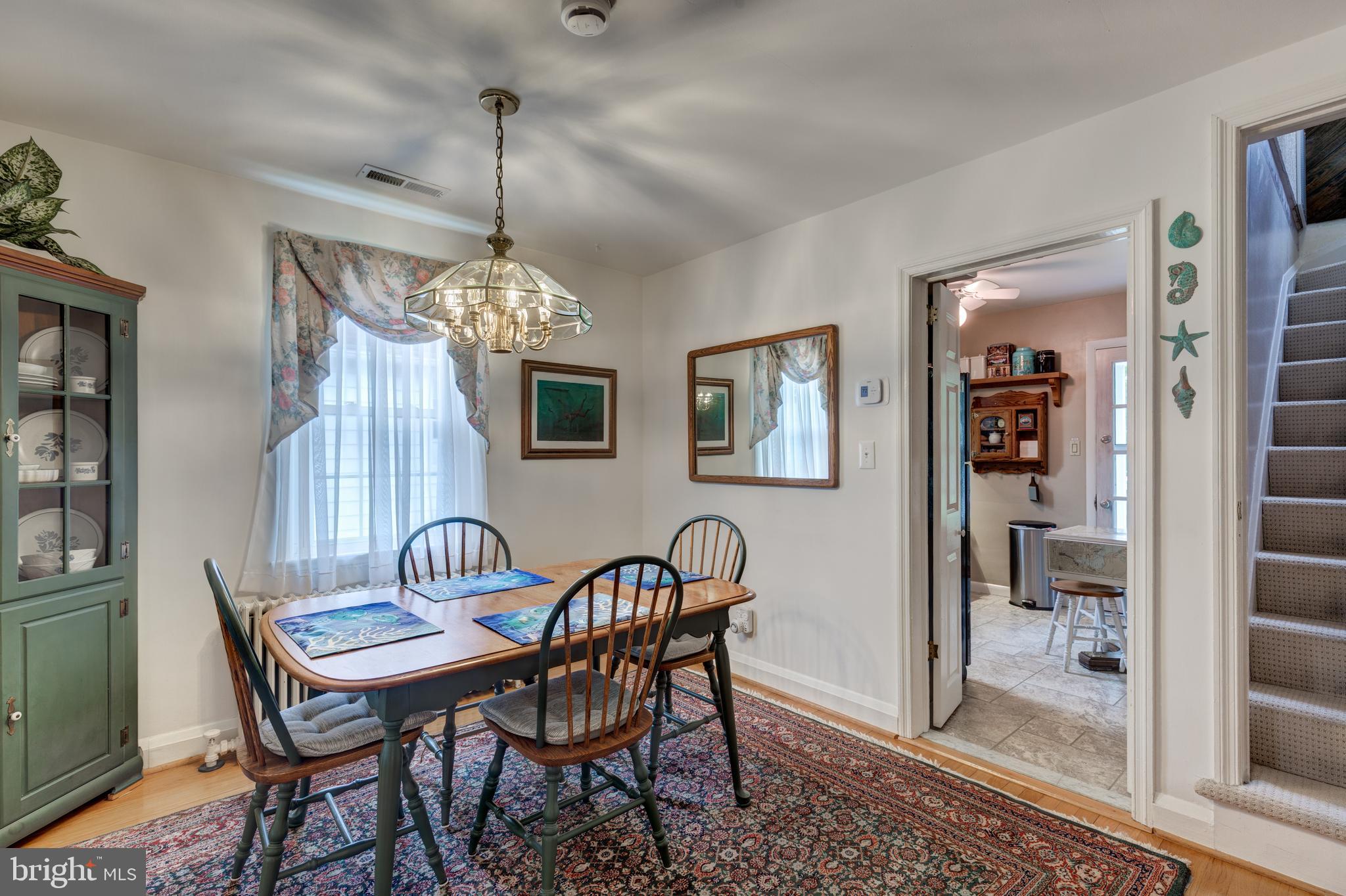 CHENOAK MANOR - Residential