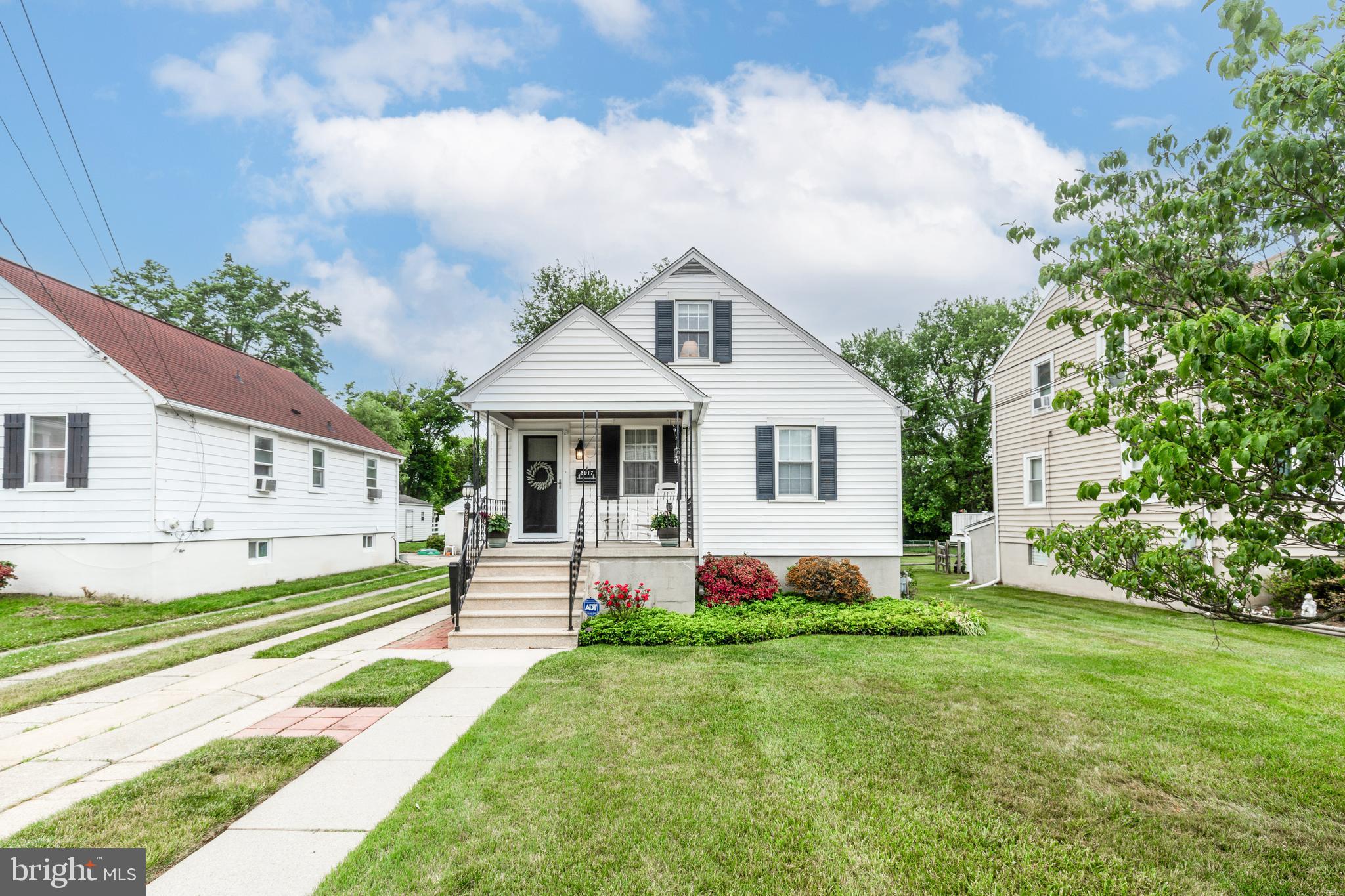 CHENOAK MANOR - Residential