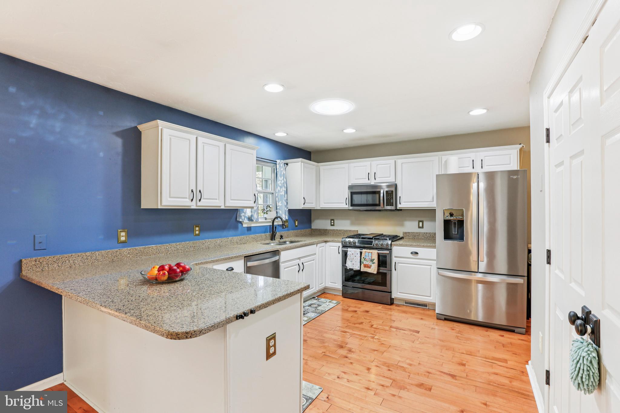 23 SYCAMORE COURT