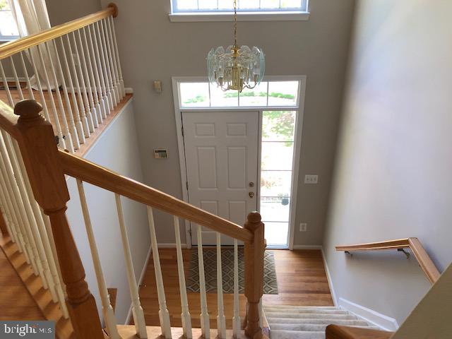 HAWTHORNE - Residential Lease