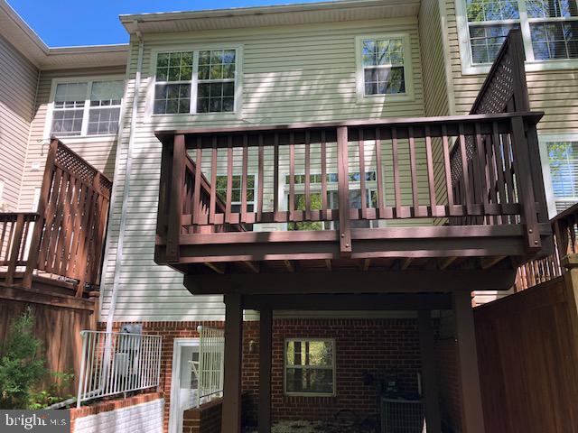 HAWTHORNE - Residential Lease